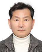 김수원